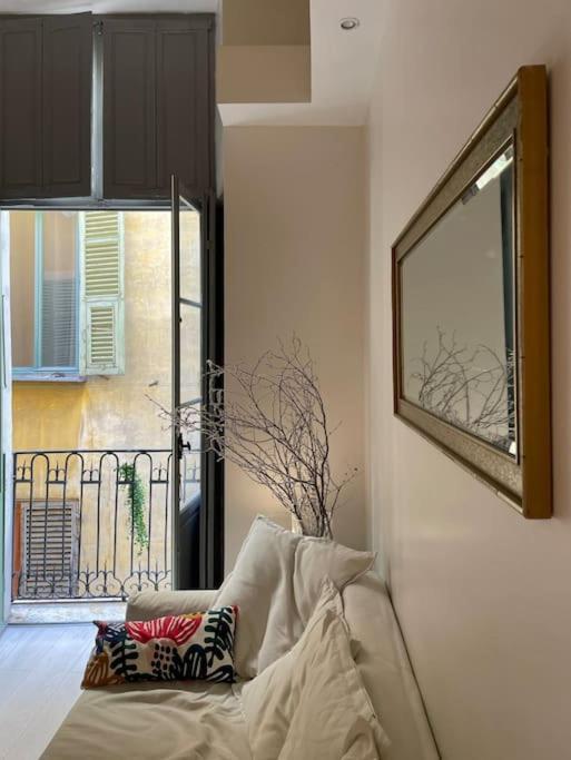 Apartment Luxury In The Heart Of Old Town Nice. Nizza